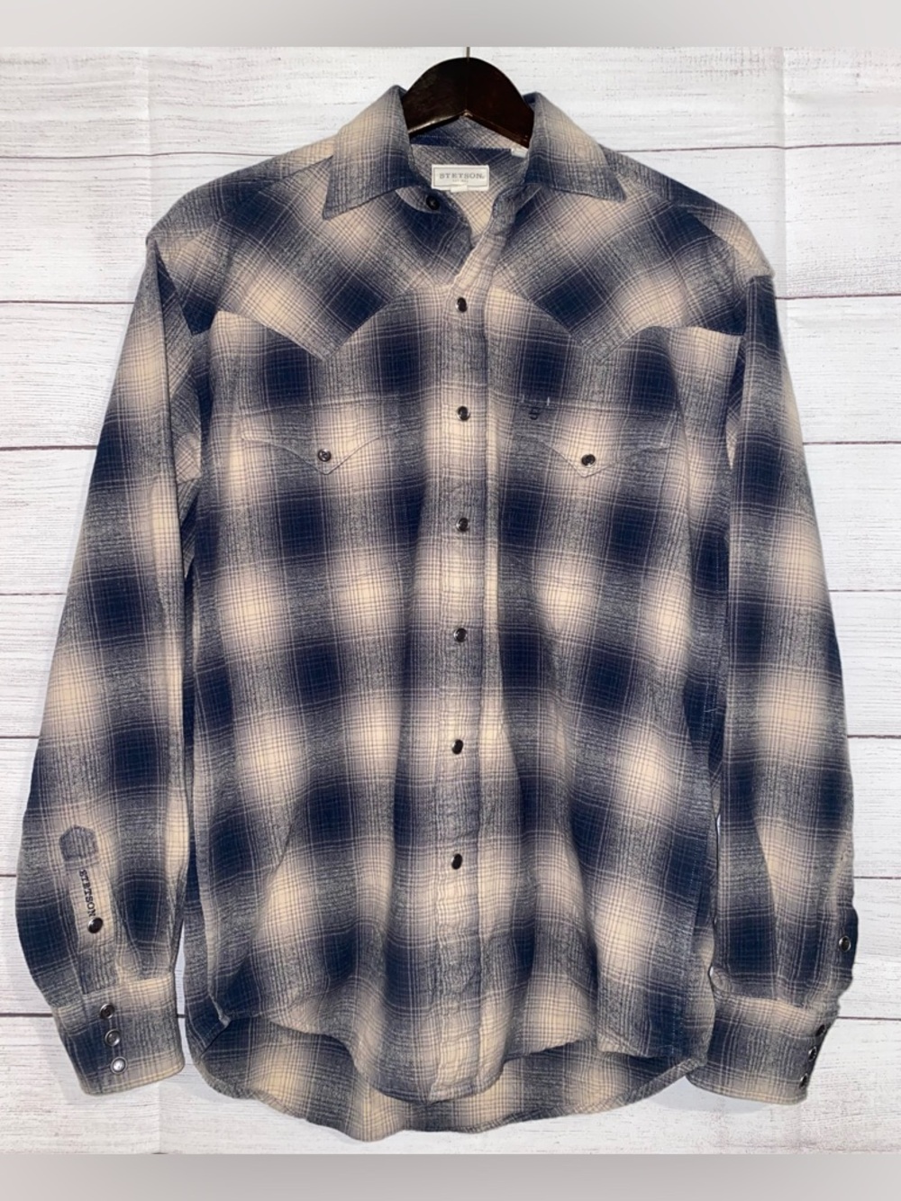 Men’s Stetson Long Sleeve Shirt-Small